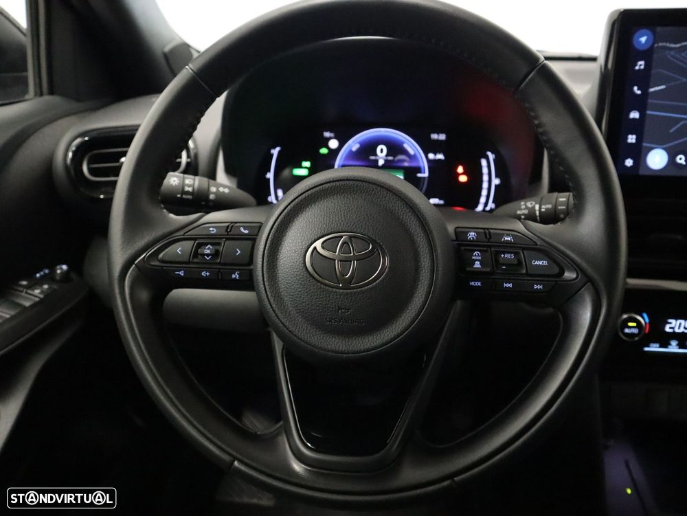 Toyota Yaris Cross - 17