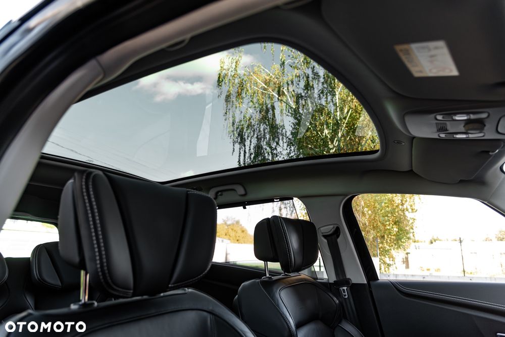Renault Grand Scenic - 26