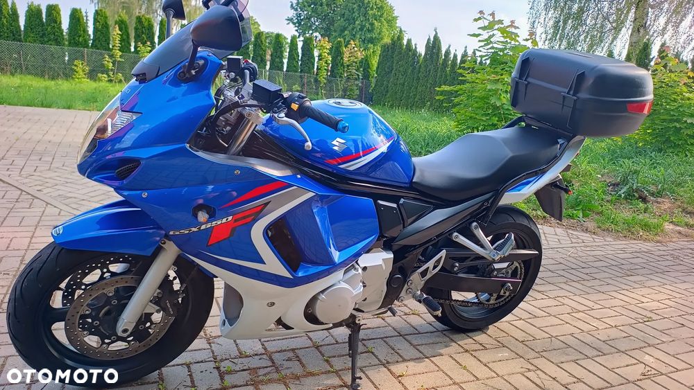 Suzuki GSX-F - Katana - 2