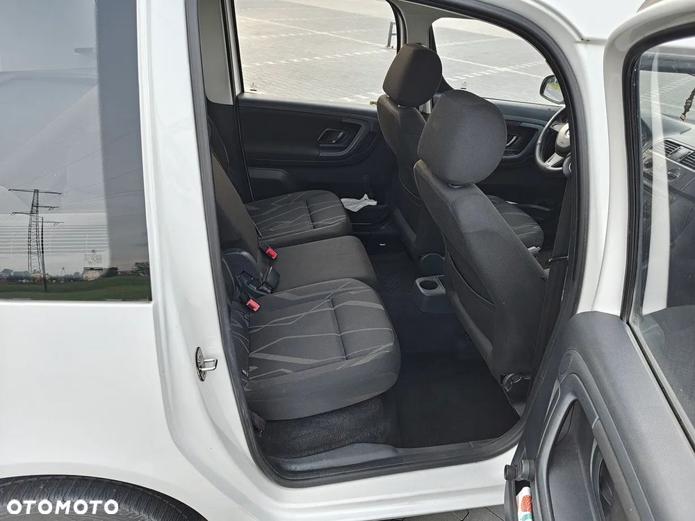 Skoda Roomster 1.2 TSI - 12