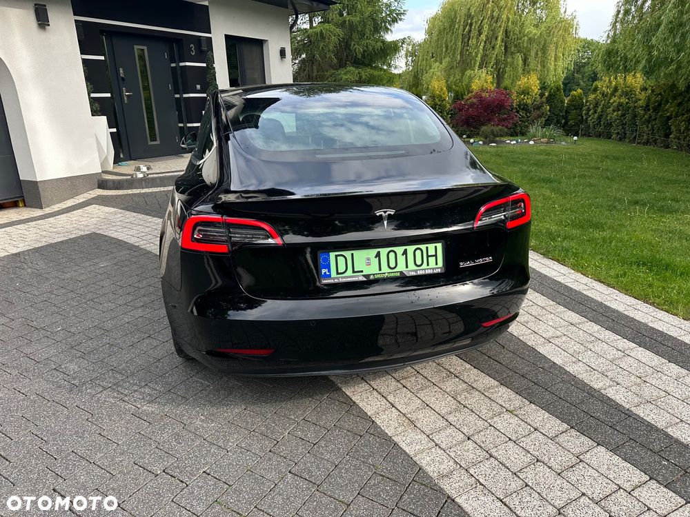 Tesla Model 3 - 27