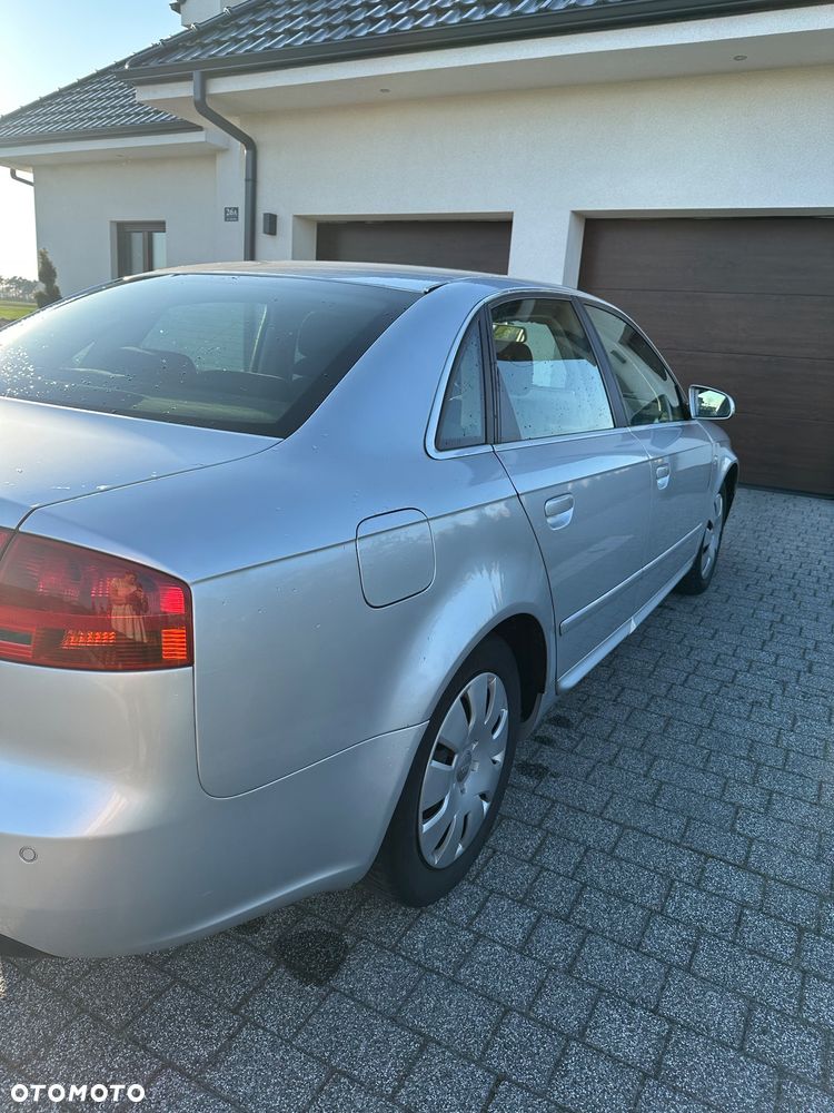 Audi A4 Limousine 1.9 TDI - 4