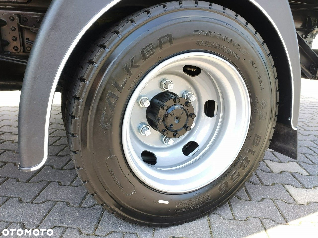 Mitsubishi Canter Fuso 9C18 3.0/180KM Automat, HDS FASSI F30 Wywrotka 3-str - 23