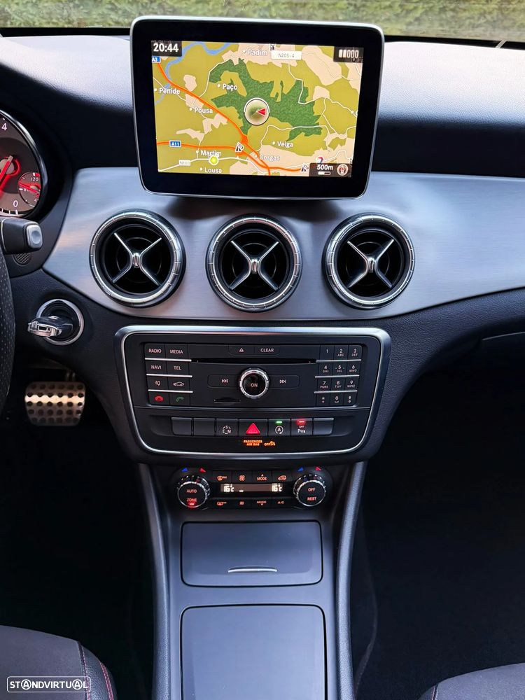 Mercedes-Benz CLA 220 (CDI) d 7G-DCT AMG Line - 12