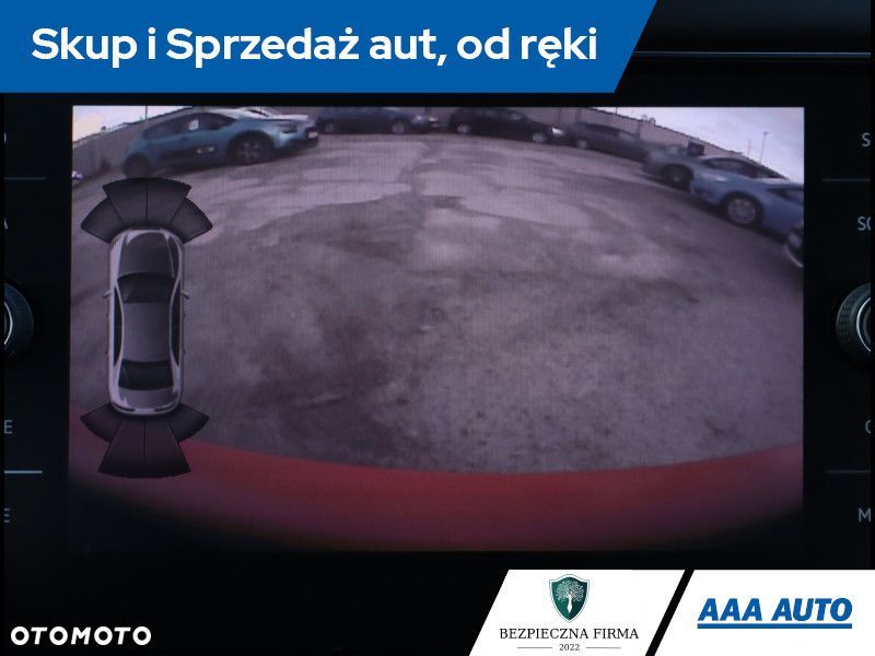 Volkswagen T-Roc - 14