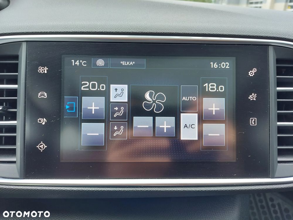 Peugeot 308 1.2 PureTech Style S&S - 16
