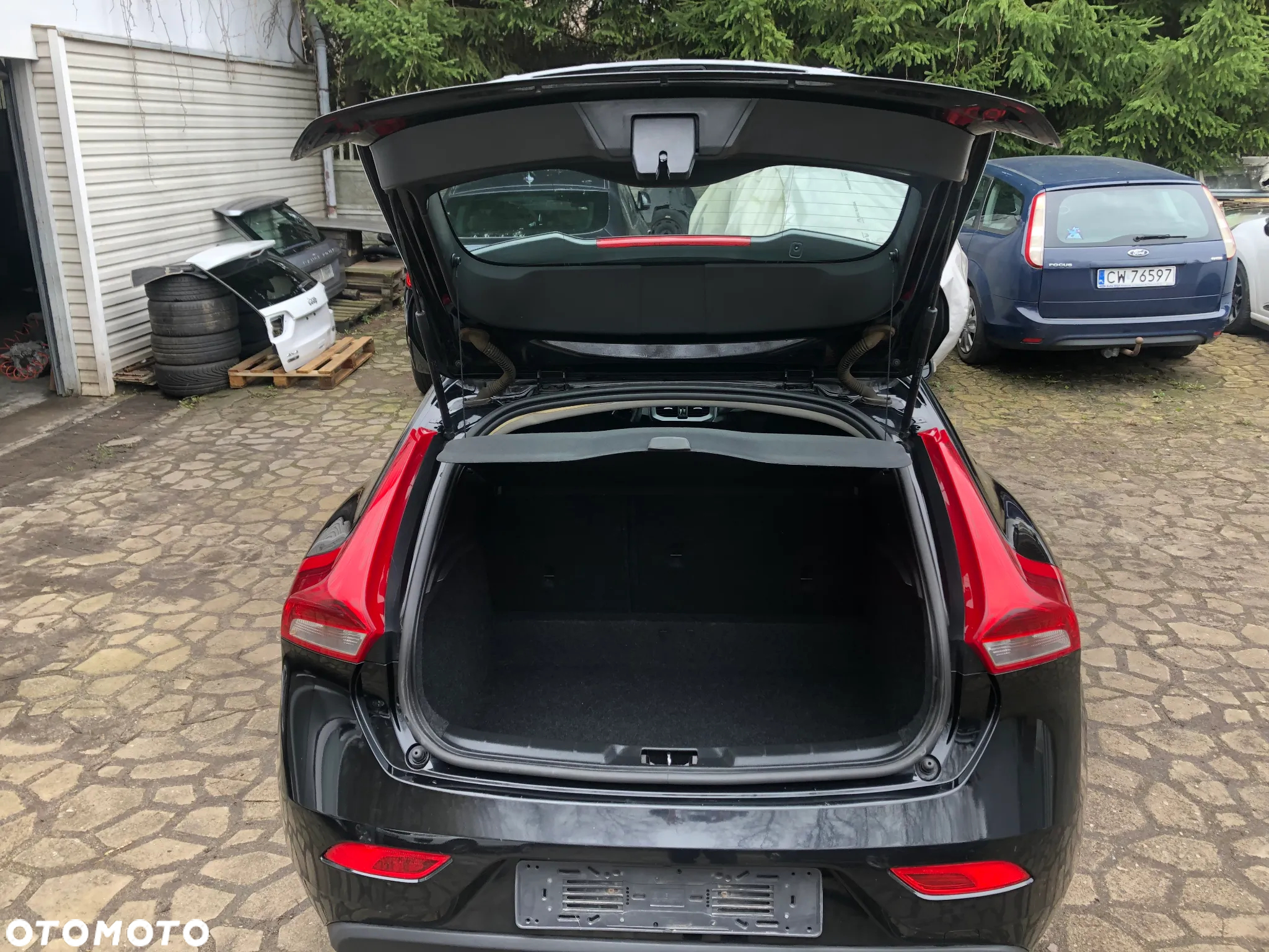 Volvo V40 - 10