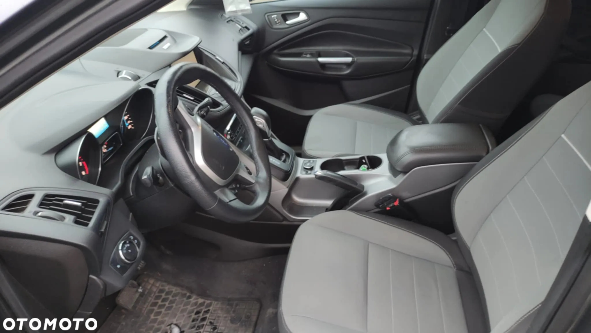 Ford Escape - 8