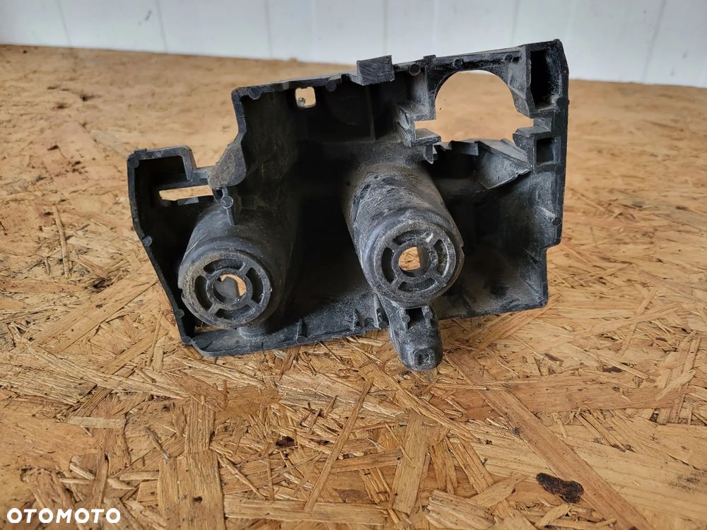 Ślizg zderzaka lewy tył Citroen C5 III X7 SW - 2