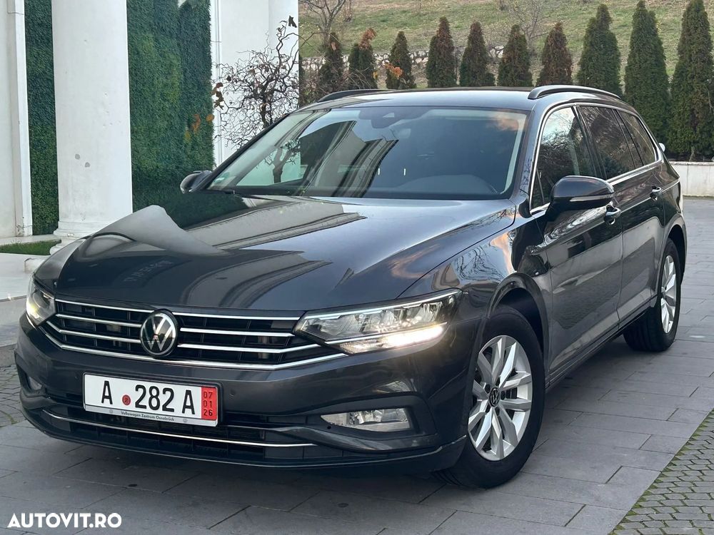 Volkswagen Passat Variant 2.0 TDI SCR DSG Comfortline - 25