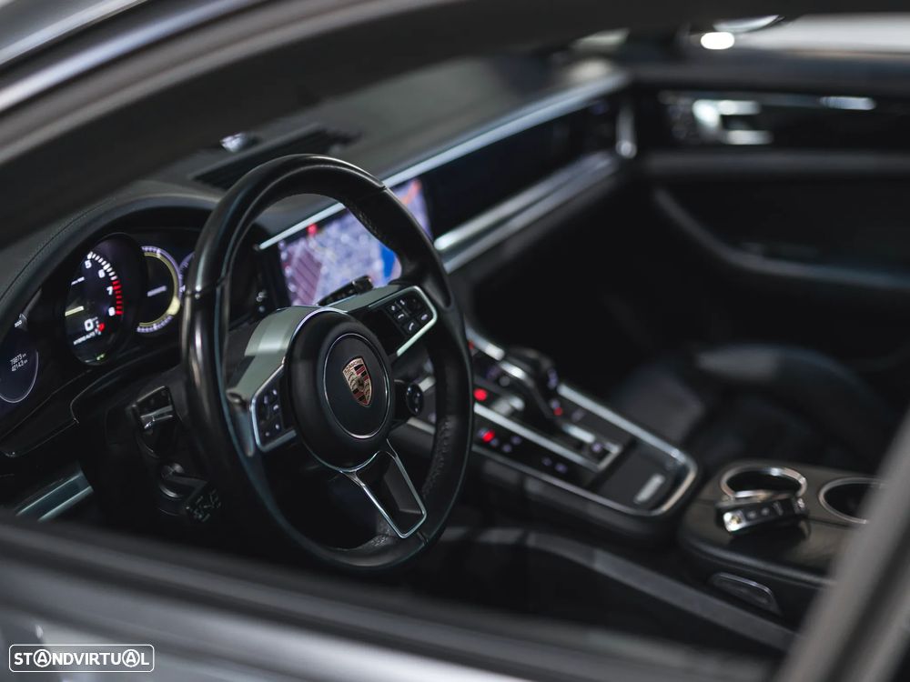 Porsche Panamera Sport Turismo 4 E-Hybrid Edition 10 Anos - 14