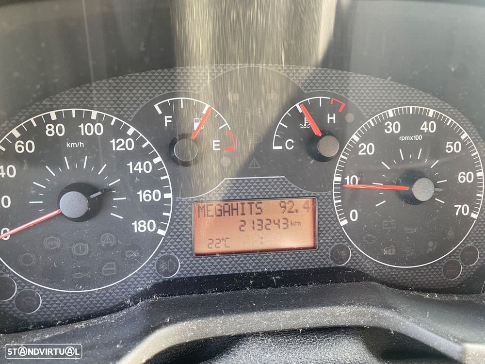 Fiat Fiorino 1.3 M-Jet - 6