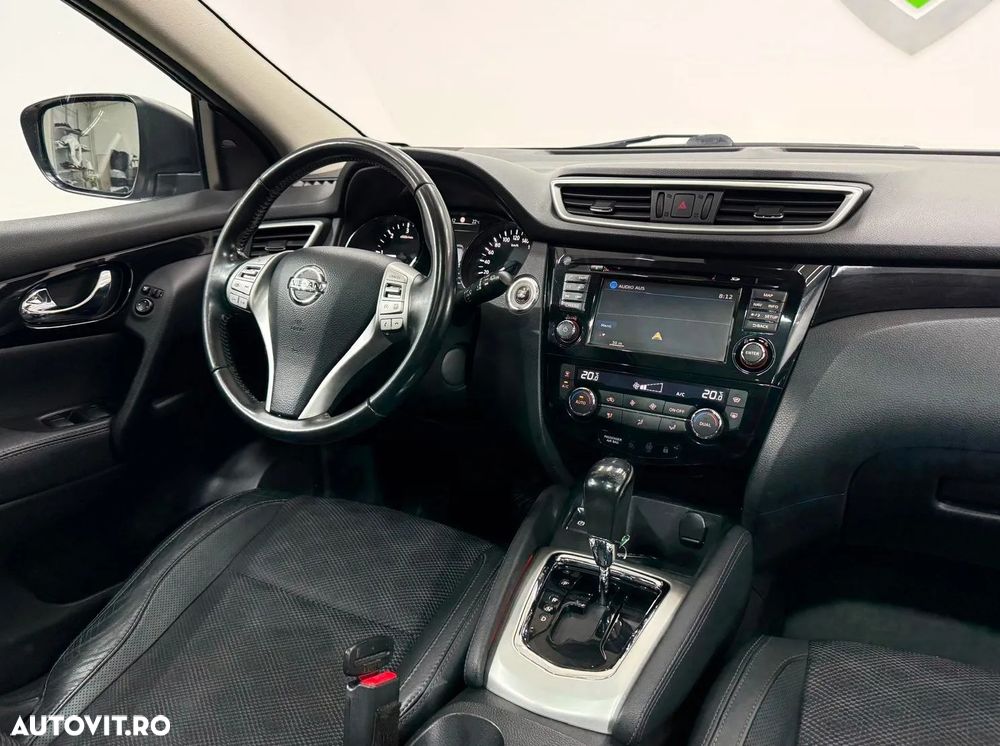 Nissan Qashqai 1.6 DCI Xtronic TEKNA - 19