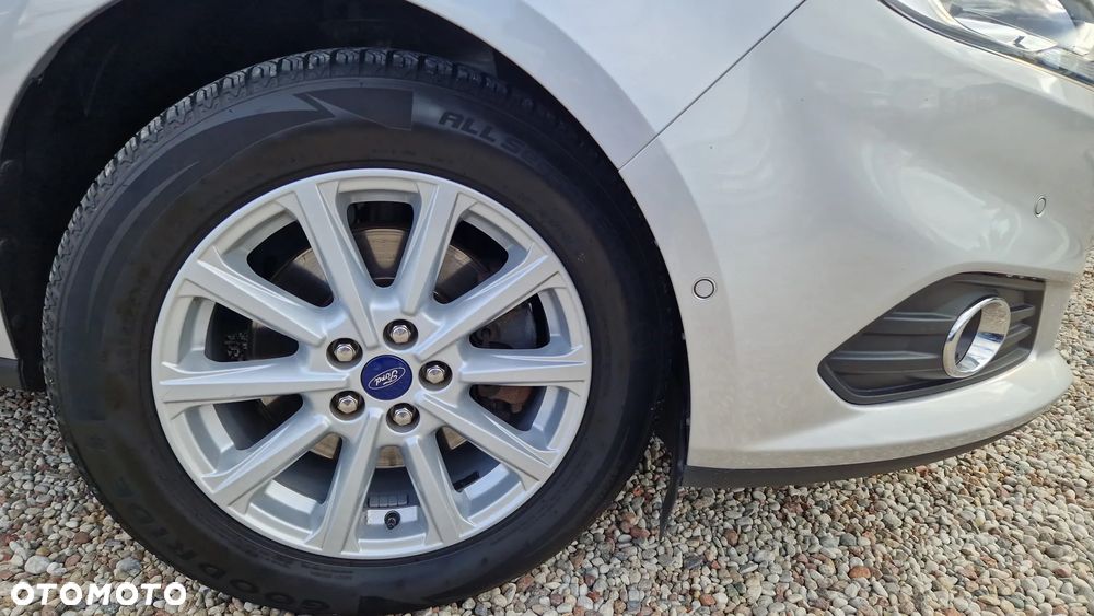 Ford S-Max 2.0 TDCi Titanium PowerShift - 30