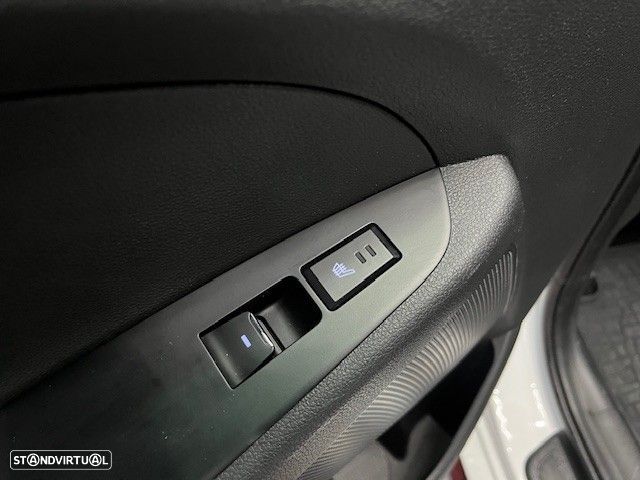 Hyundai Tucson 2.0 CRDi 4WD Auto Premium - 23