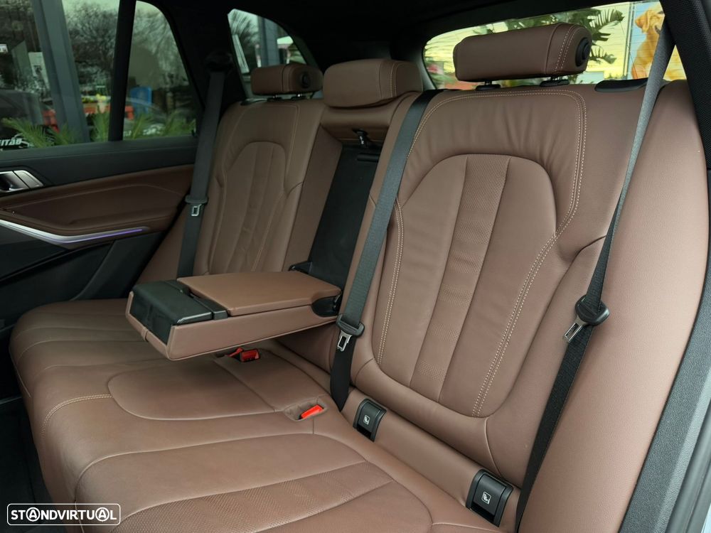 BMW X5 45 e xDrive Pack M - 27