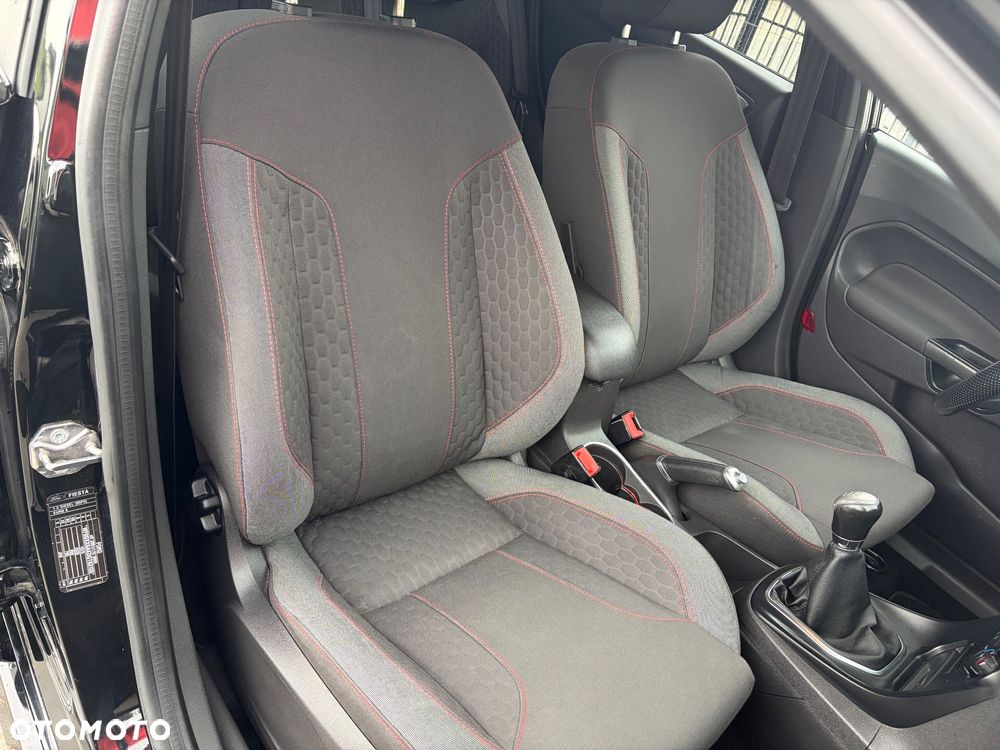 Ford Fiesta 1.5 TDCi ST-Line - 10