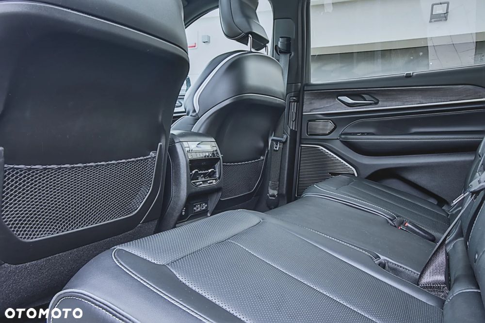 Jeep Grand Cherokee 5.7 V8 Overland - 8