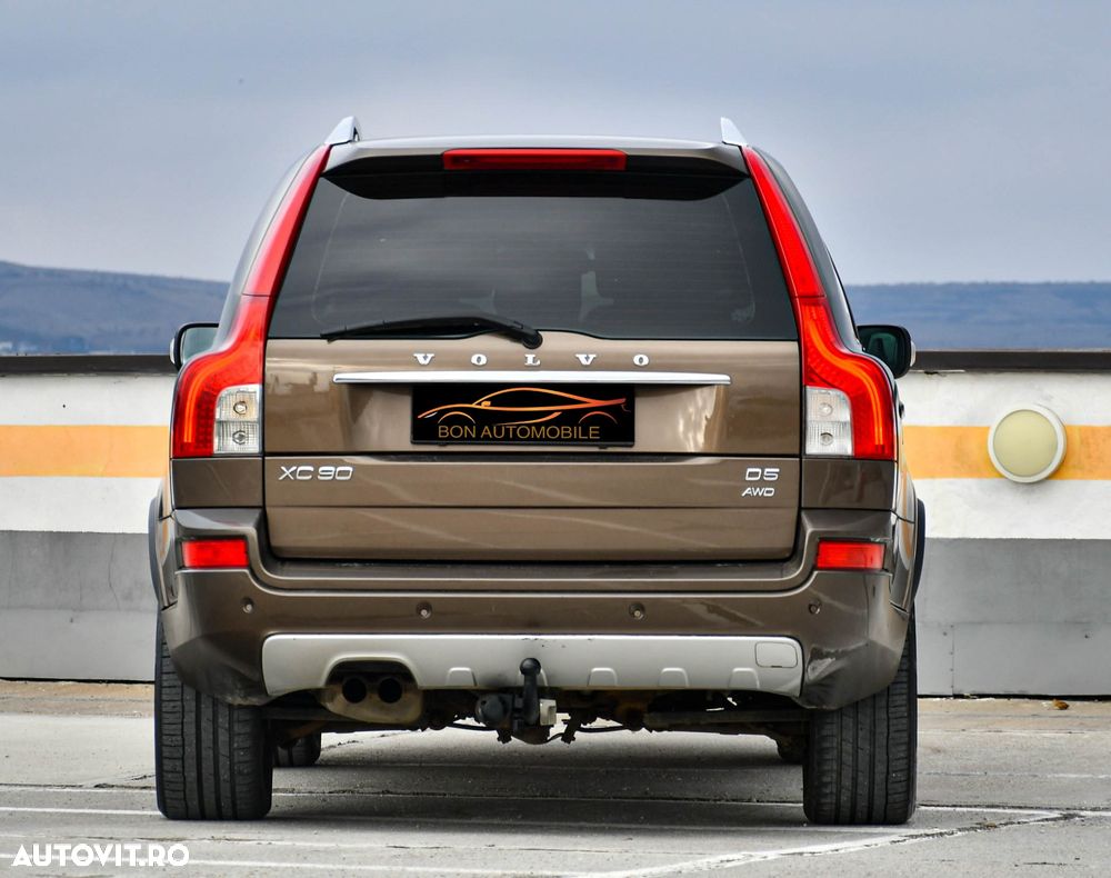 Volvo XC 90 D5 AWD Geartonic Executive - 9