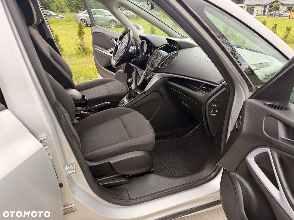 Opel Zafira - 6