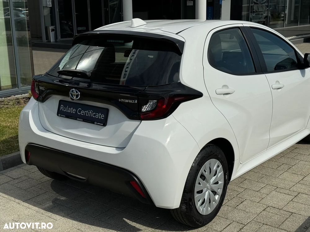 Toyota Yaris 1.5 VVT-i HSD Exclusive Style - 9