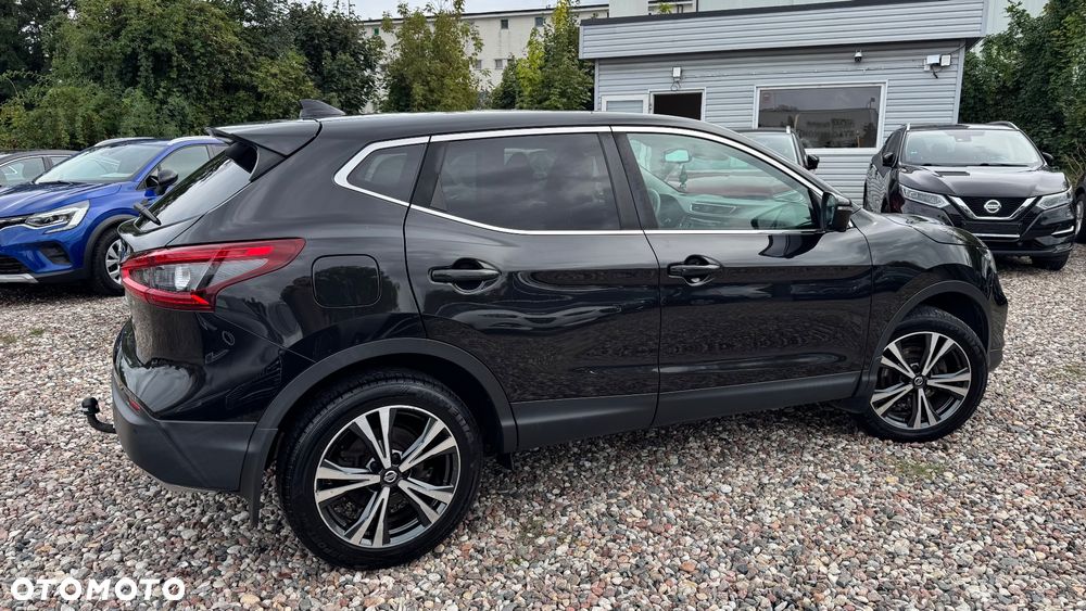Nissan Qashqai 1.3 DIG-T N-Connecta - 18