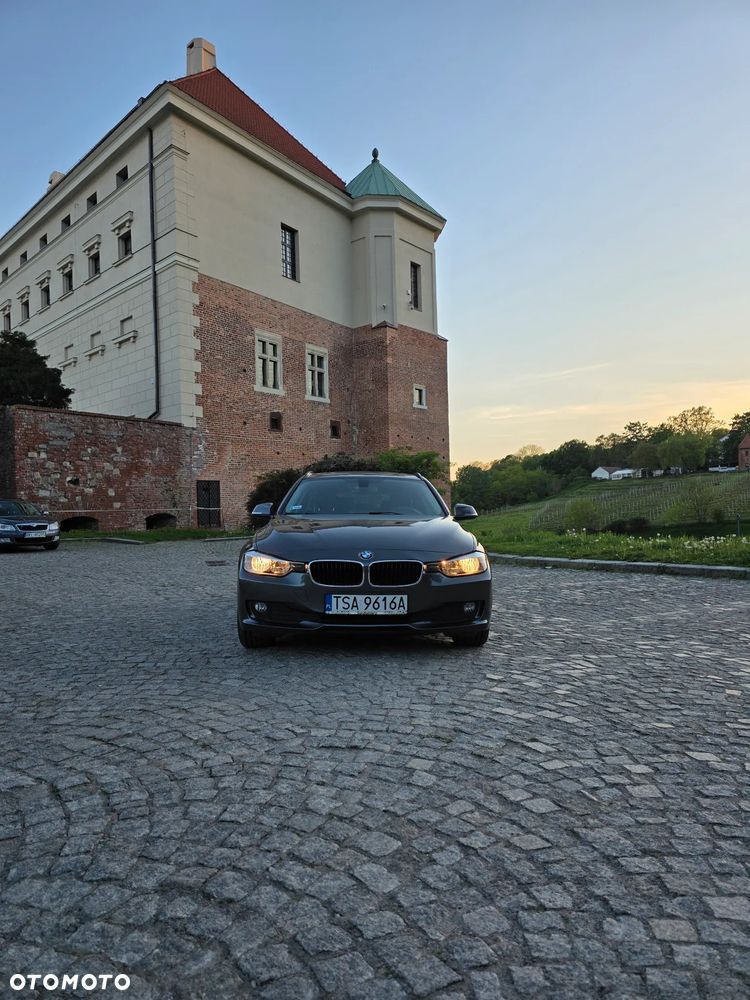BMW Seria 3 316d - 1