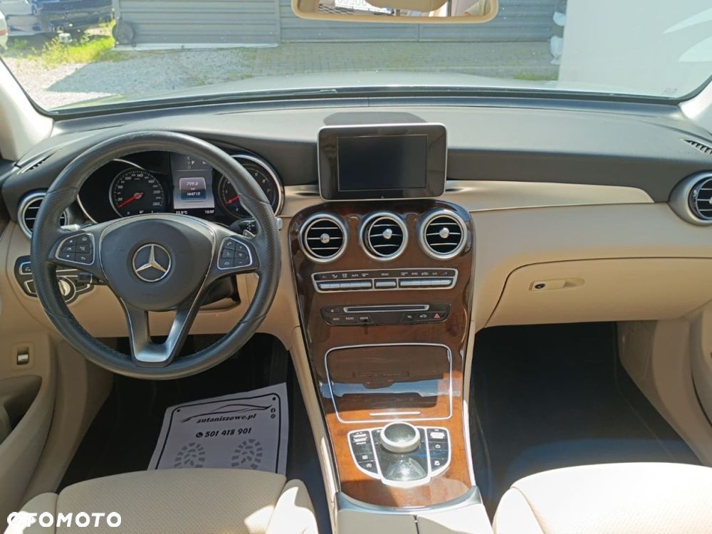 Mercedes-Benz GLC - 9