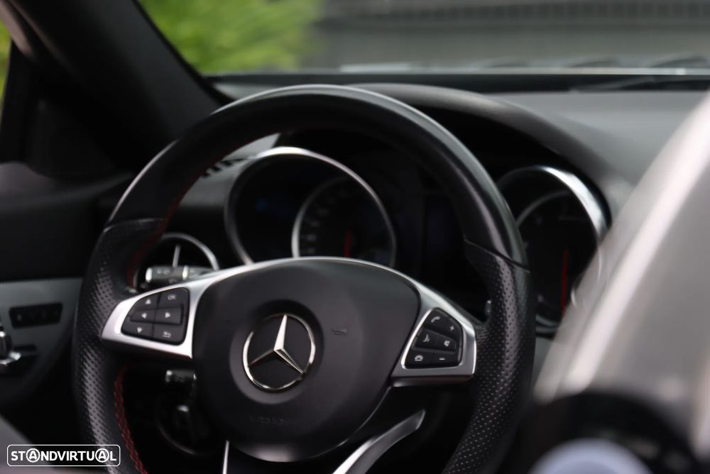 Mercedes-Benz SLC 43 AMG - 53