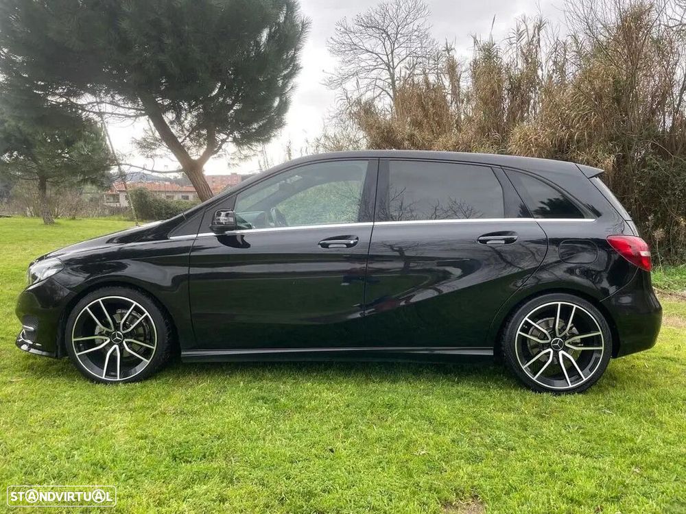 Mercedes-Benz B 180 - 16
