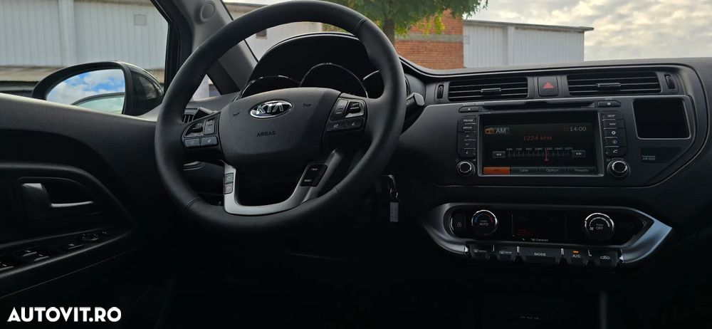 Kia Rio 1.2 GSL COMFORT - 9