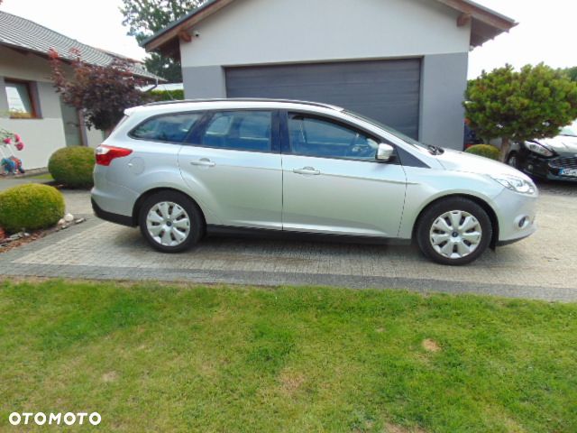 Ford Focus 1.6 Edition - 4
