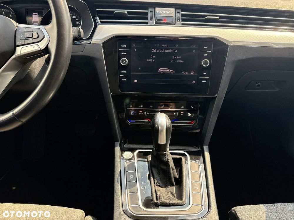 Volkswagen Passat 1.5 TSI EVO Business DSG - 23