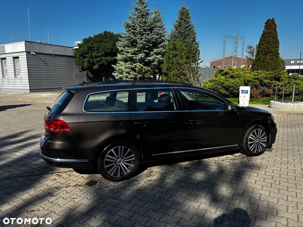 Volkswagen Passat - 13