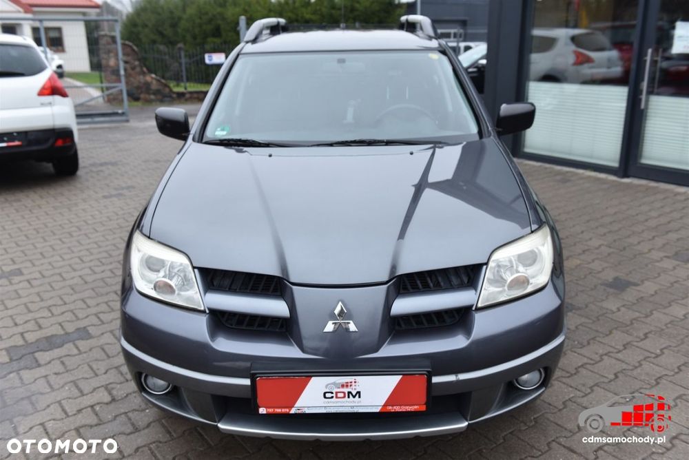 Mitsubishi Outlander - 5
