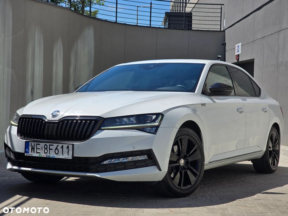 Skoda Superb 2.0 TDI SCR Sportline DSG - 1