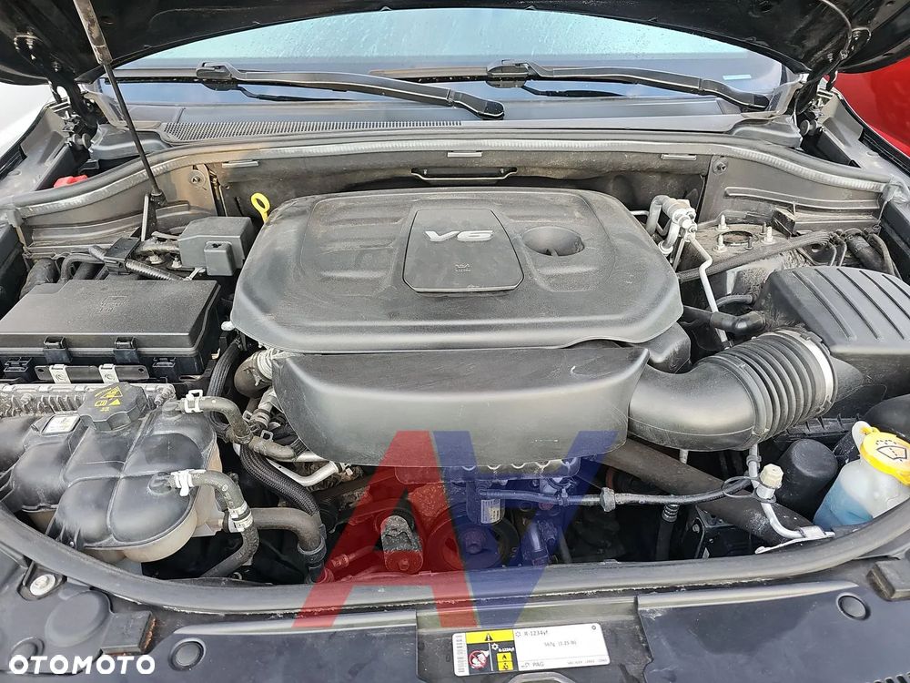 Jeep Grand Cherokee - 15