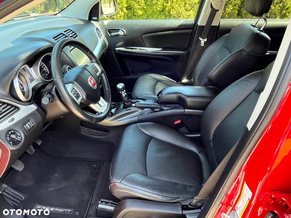 Fiat Freemont 2.0 Multijet Urban - 13