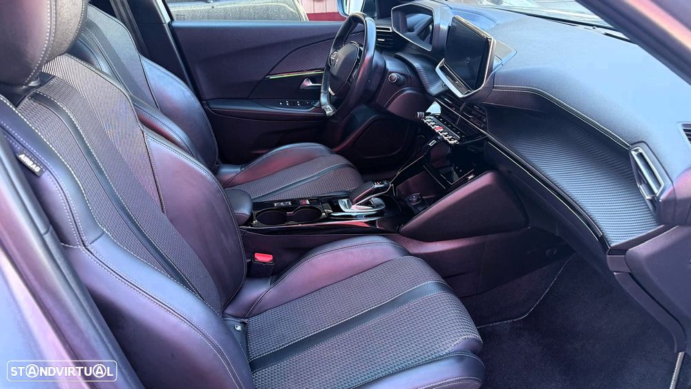 Peugeot e-2008 50 kWh GT Line - 15