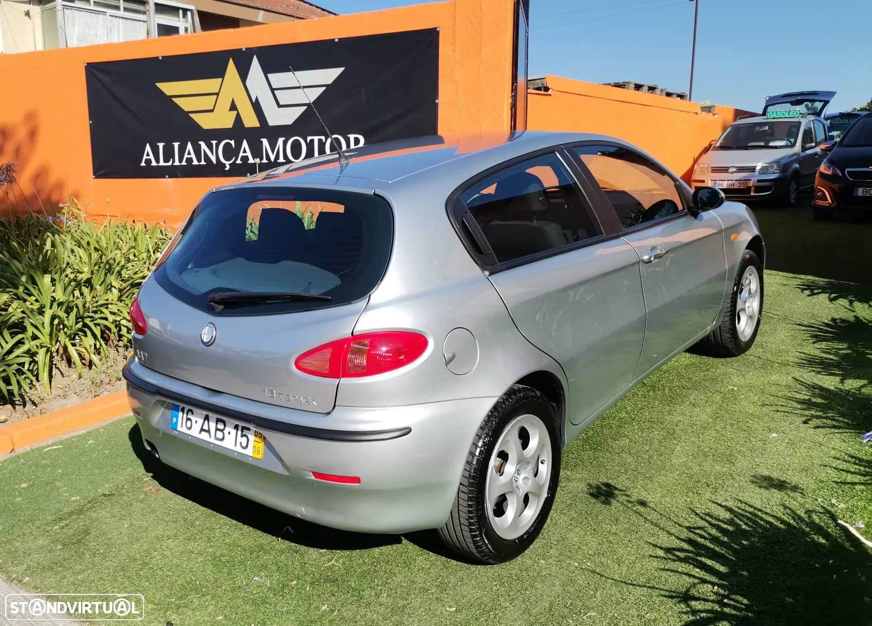 Alfa Romeo 147 1.6 TS Distinctive - 3