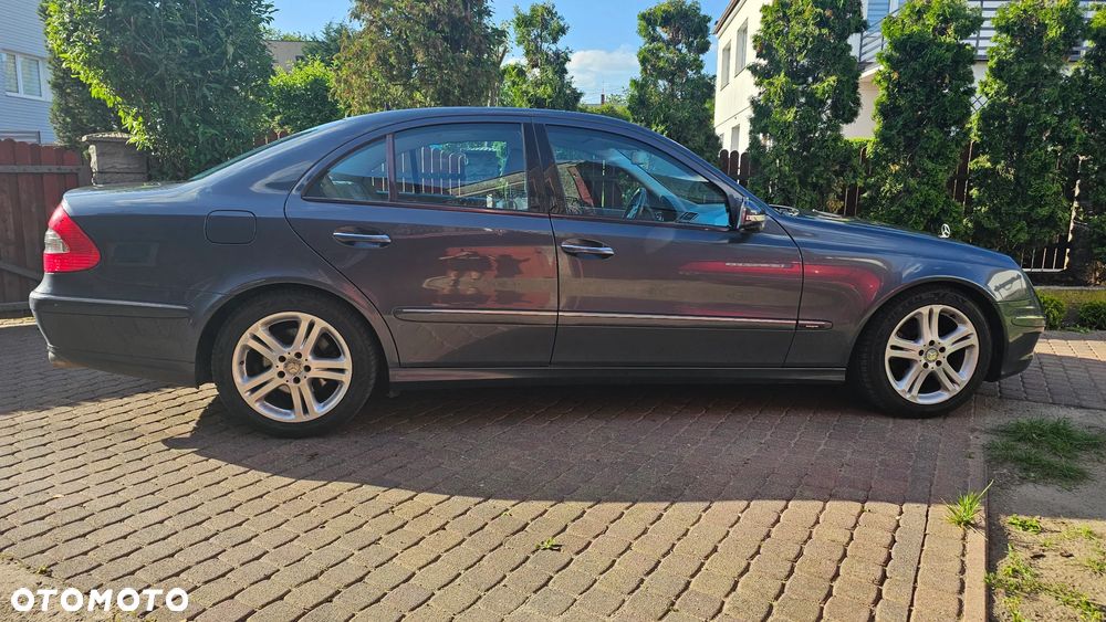 Mercedes-Benz Klasa E - 3