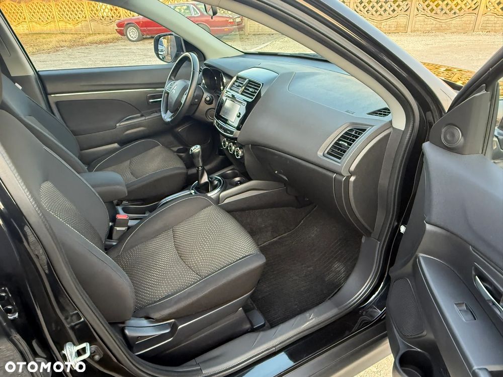 Mitsubishi ASX 1.6 2WD Diamant Edition+ - 33