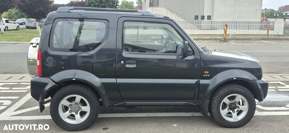 Suzuki Jimny - 11