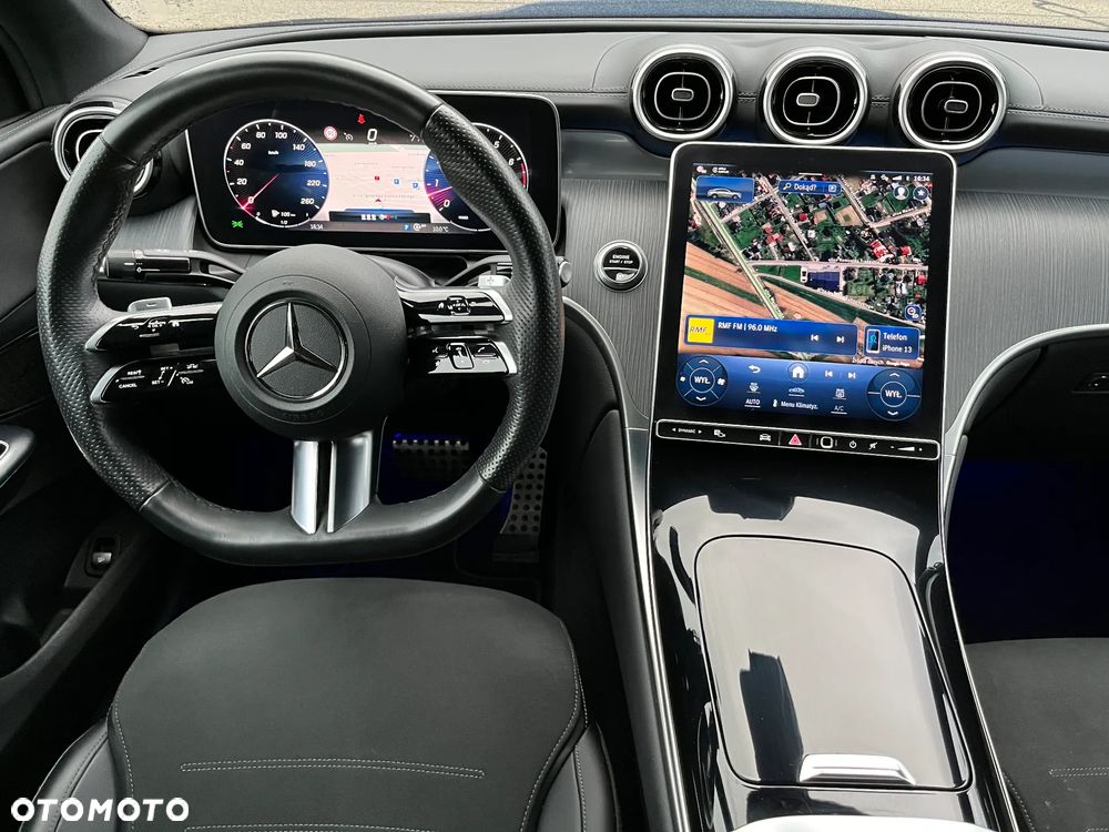 Mercedes-Benz GLC Coupe 200 mHEV 4-Matic AMG Line - 24