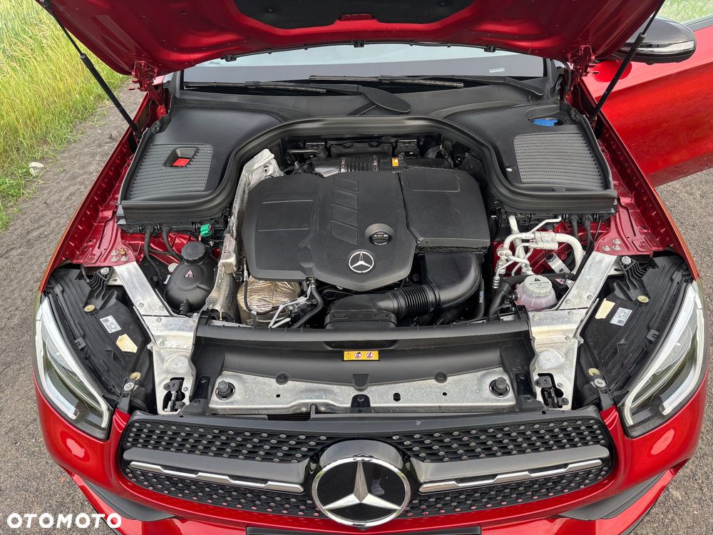 Mercedes-Benz GLC - 37