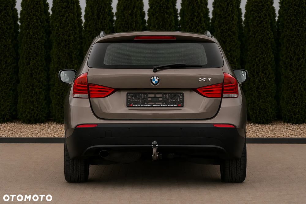 BMW X1 sDrive18d xLine - 9