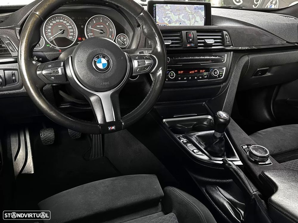 BMW 318 d Pack M - 37