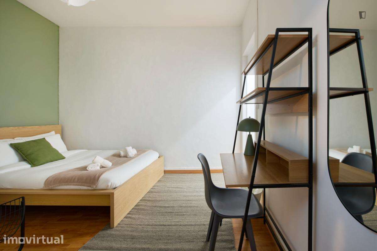 Quarto - localizado em São Bento Lisbon - Grande imagem: 2/25