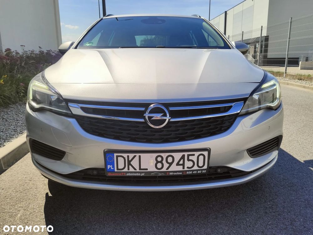 Opel Astra 1.4 Turbo Start/Stop Business - 9