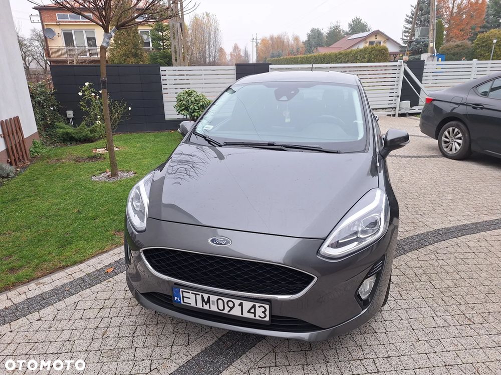 Ford Fiesta 1.5 TDCi TITANIUM - 2
